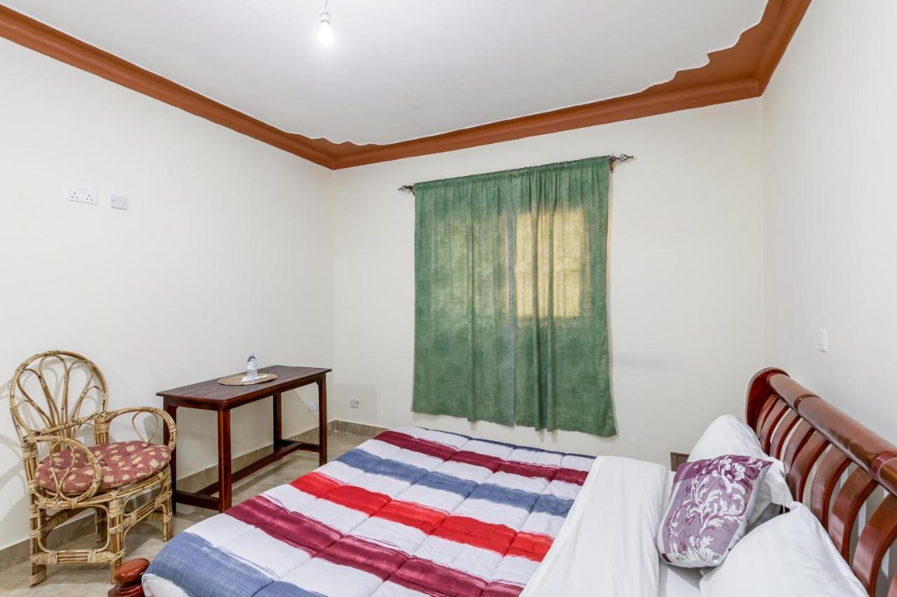 Airport Side Hotel Entebbe Exterior photo
