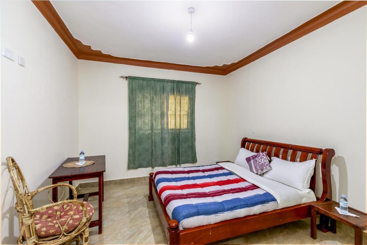 Airport Side Hotel Entebbe Exterior photo